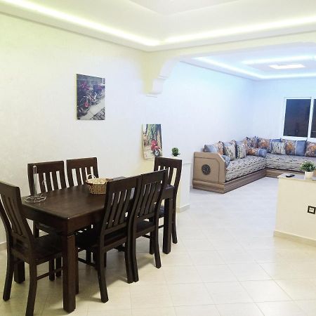 Fantastique Appartement Nouveau Meuble Avec Wifi & Netflix A Proximite Du Marjane Tanger Luaran gambar