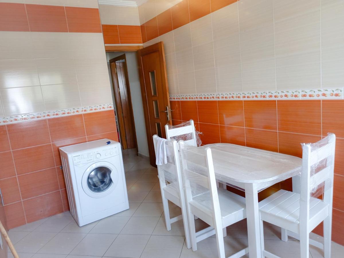 Fantastique Appartement Nouveau Meuble Avec Wifi & Netflix A Proximite Du Marjane Tanger Luaran gambar