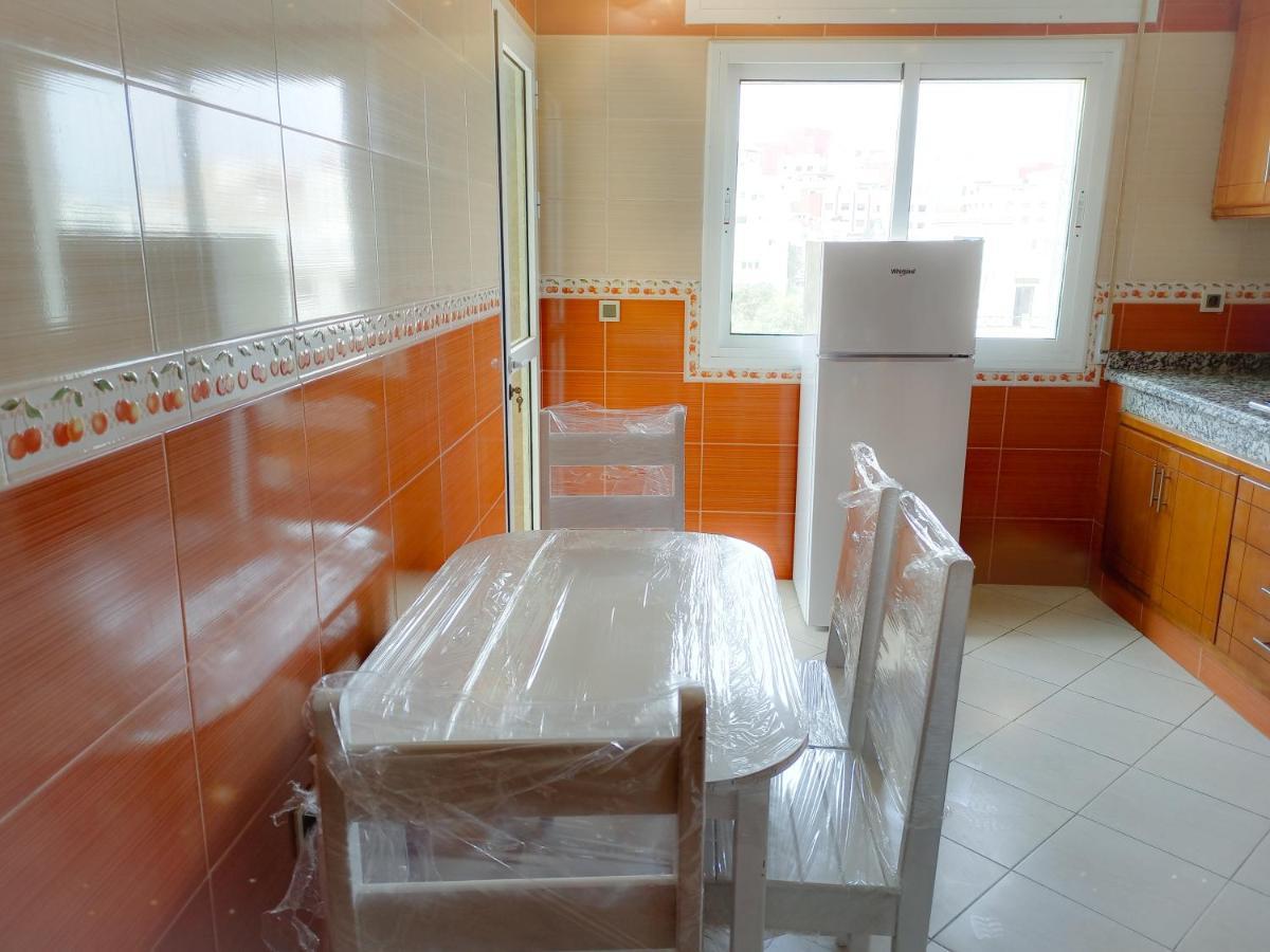 Fantastique Appartement Nouveau Meuble Avec Wifi & Netflix A Proximite Du Marjane Tanger Luaran gambar