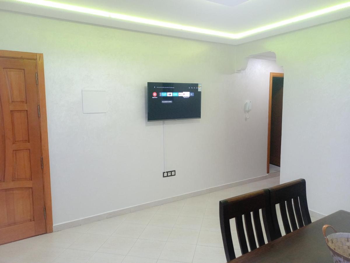 Fantastique Appartement Nouveau Meuble Avec Wifi & Netflix A Proximite Du Marjane Tanger Luaran gambar